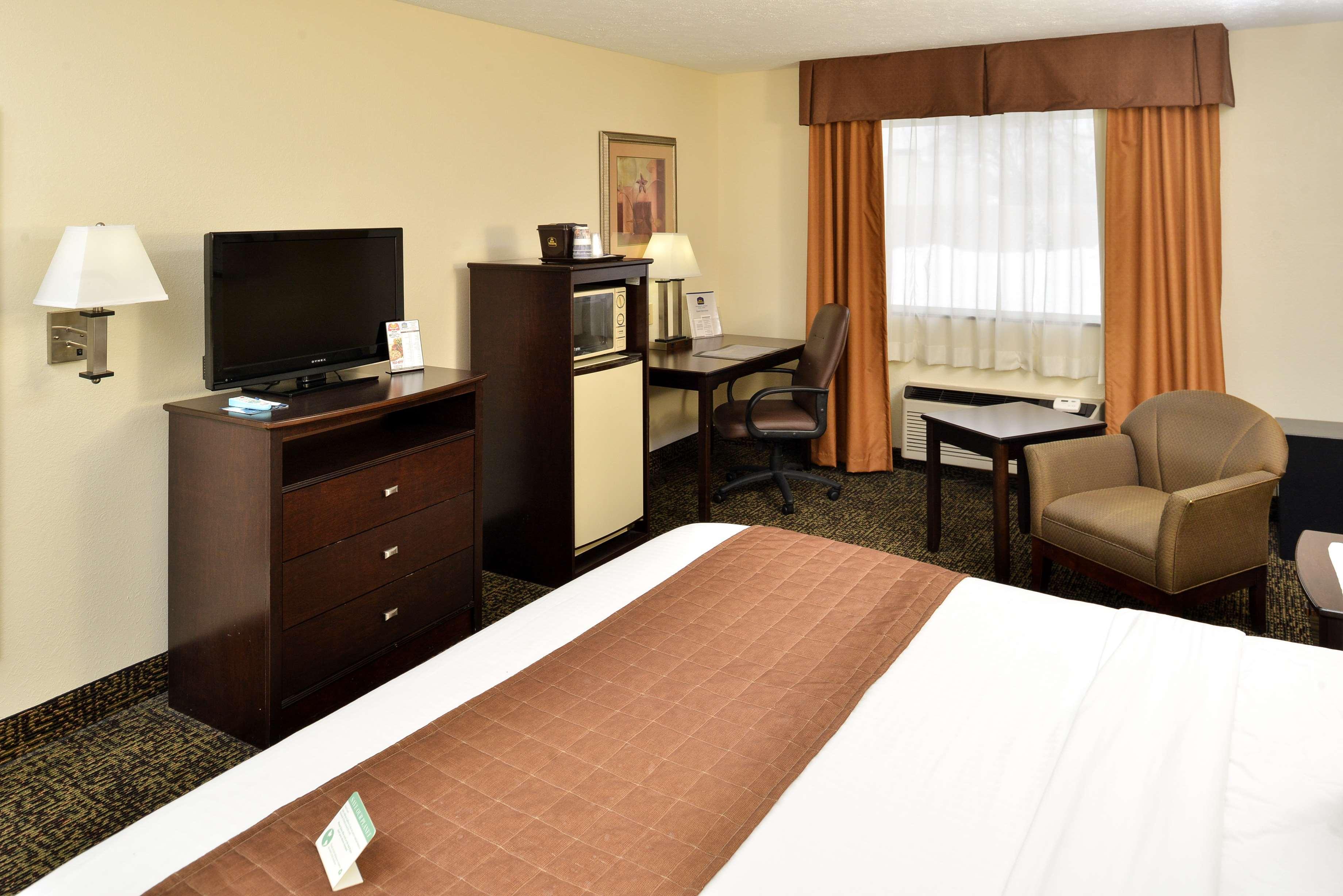 Best Western Elyria Eksteriør billede