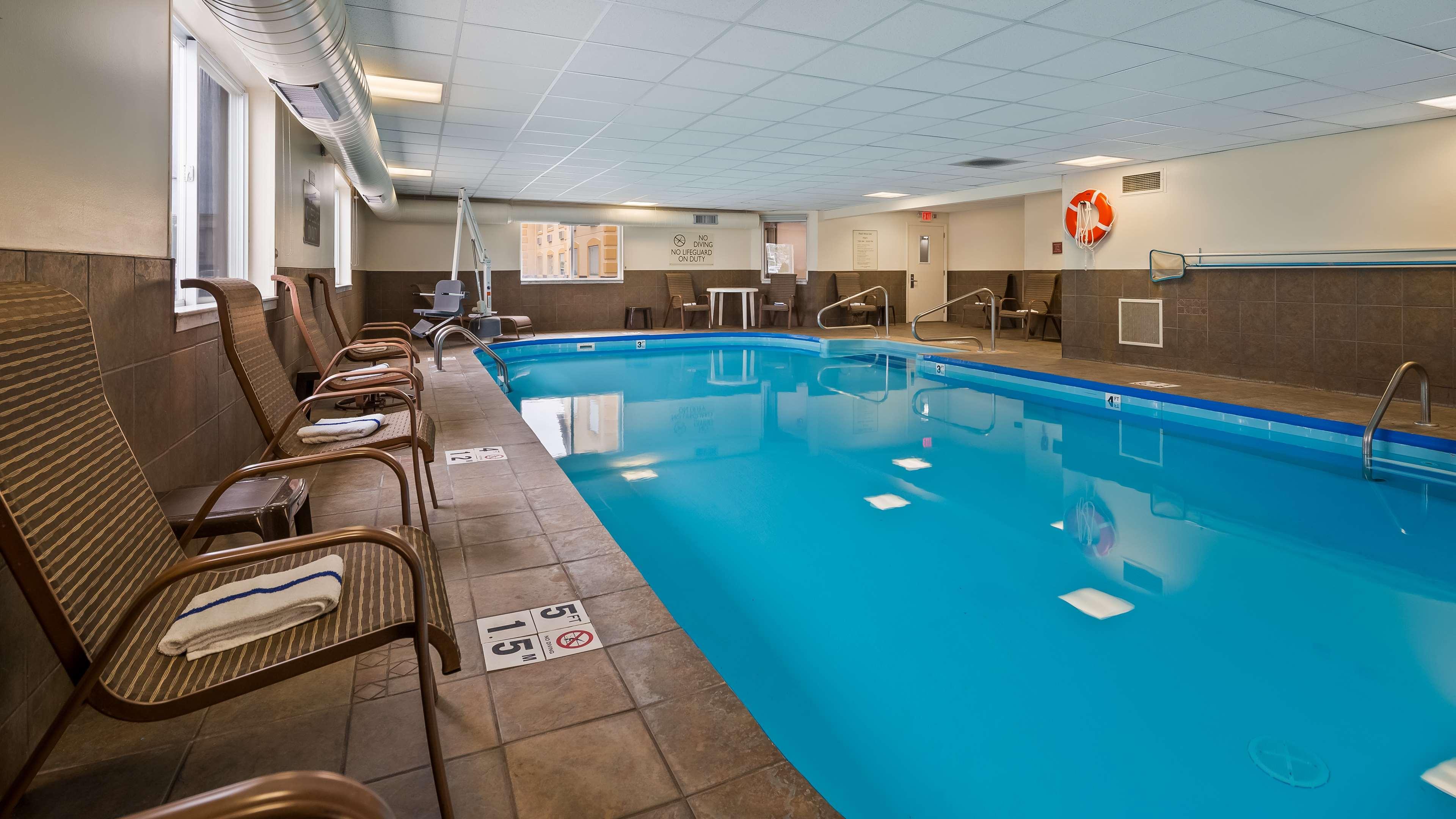 Best Western Elyria Eksteriør billede