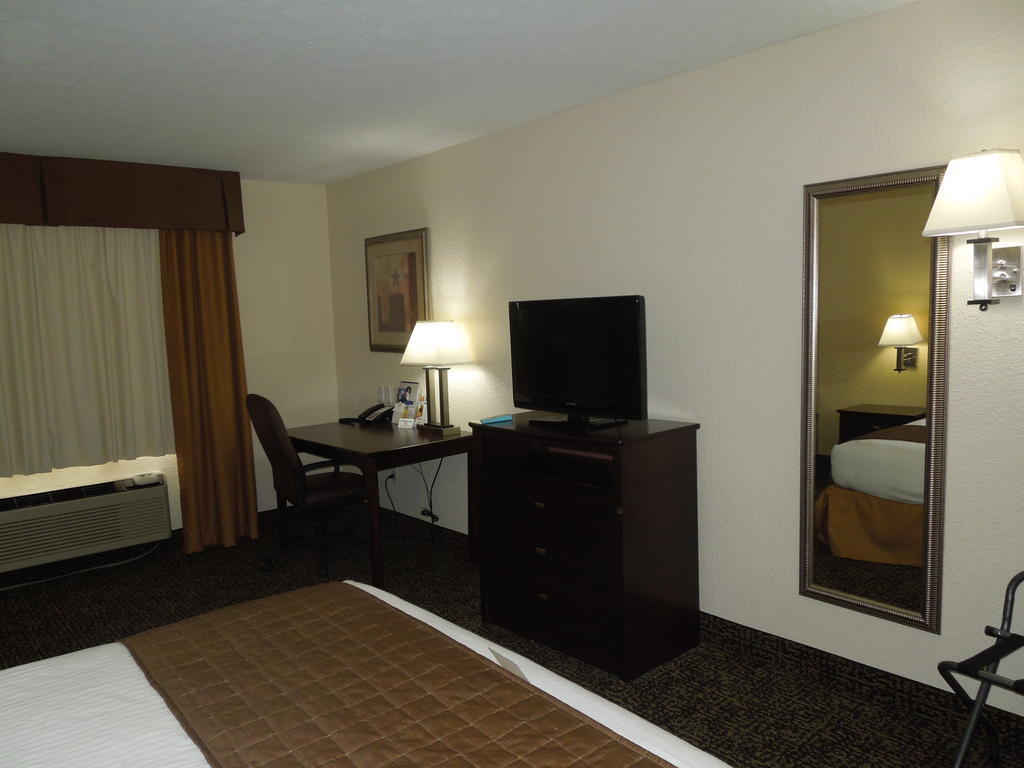 Best Western Elyria Eksteriør billede