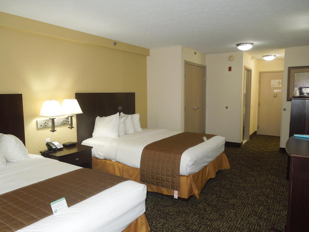 Best Western Elyria Eksteriør billede